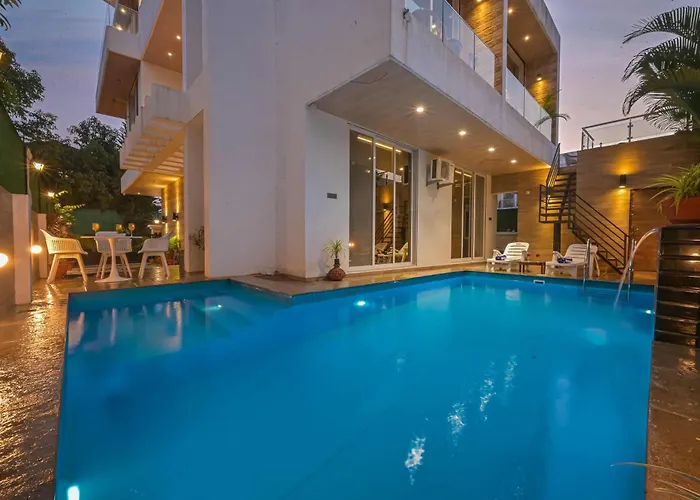Elegant Villa By Tropicana Stays Lonavala