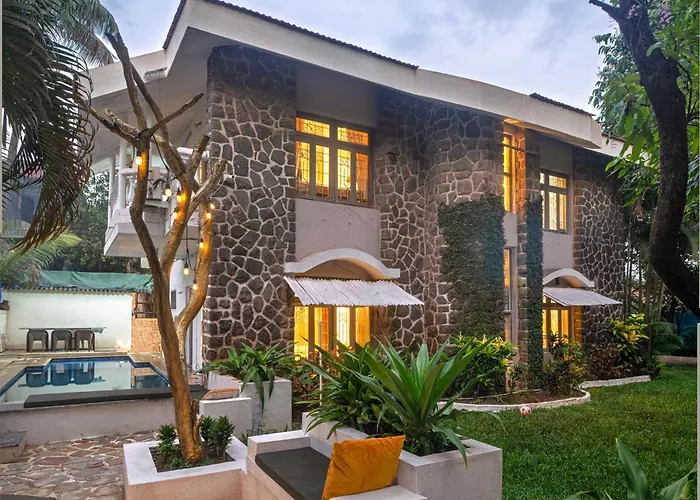 Lonavala Francis Villa Exclusive 4-Bedroom Family Retreat With Pool